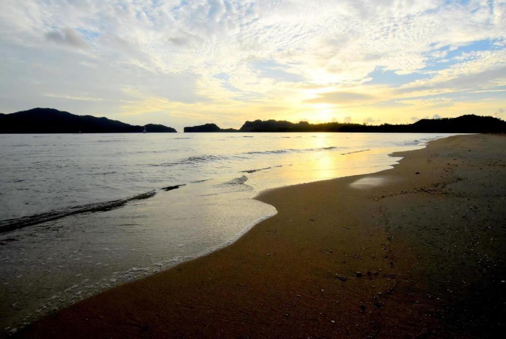 Seesea Resort Satun Eksteriør billede